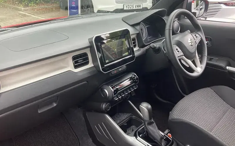 Used Suzuki Ignis SZ5 83 HP (61 kW) 2022 Red SUV