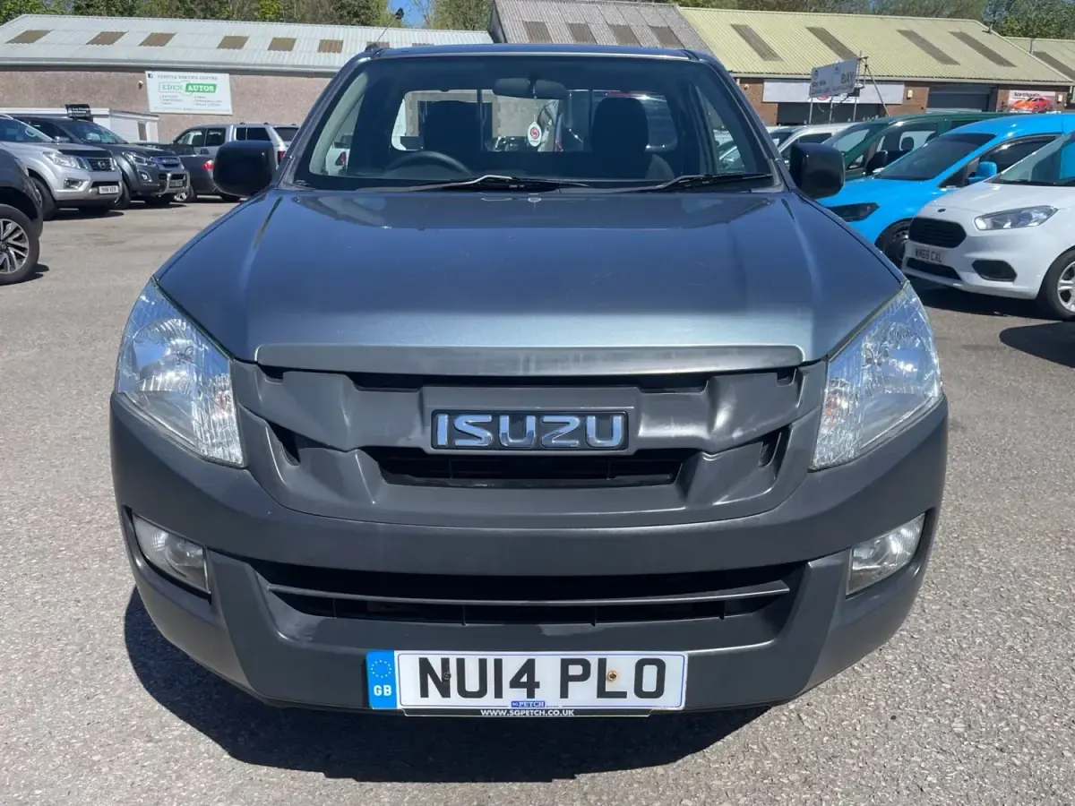 Używany Isuzu D-Max 2014 Szary Pickup