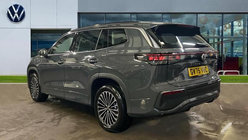 Usado VW Tayron Life 204 CV (150 kW) 2025 Gris SUV