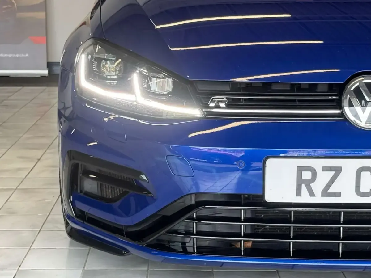 Used VW Golf VII R 2017 Blue Hatchback