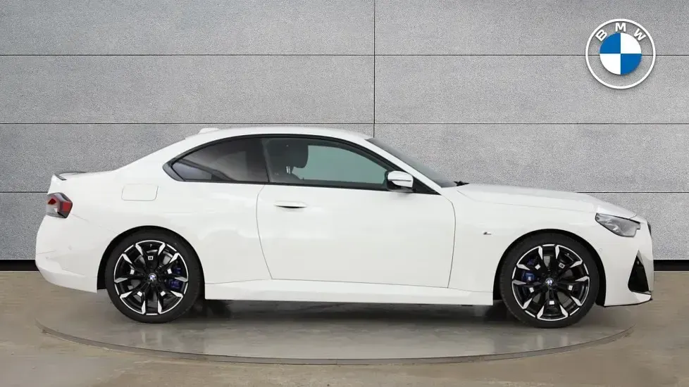 New BMW 230 M Sport 242 HP (177 kW) 2025 White Coupe