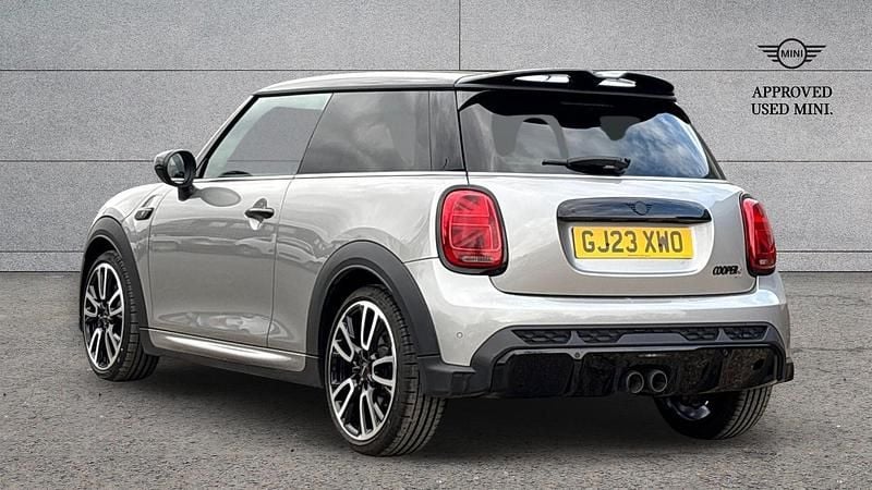 Używany Mini Cooper S Hatch 176 KM (129 kW) 2023 Srebrny Hatchback