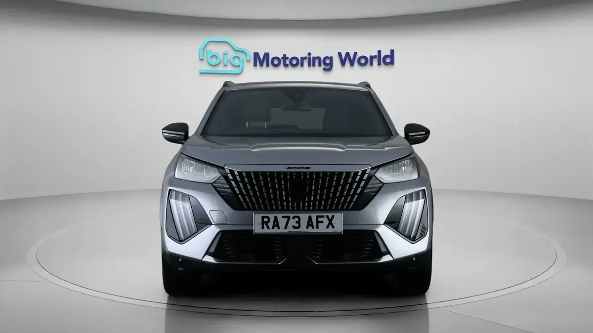 Used Peugeot 2008 Allure 130 HP (95 kW) 2023 Grey SUV