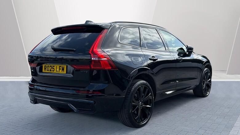 Used Volvo XC60 Plus 250 HP (183 kW) 2025 Black SUV