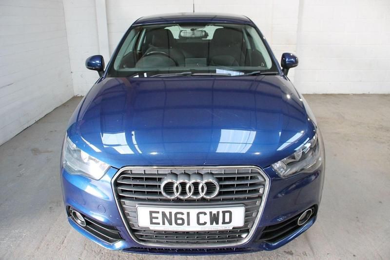 Used Audi A1 Sport 122 HP (89 kW) 2012 Blue Hatchback
