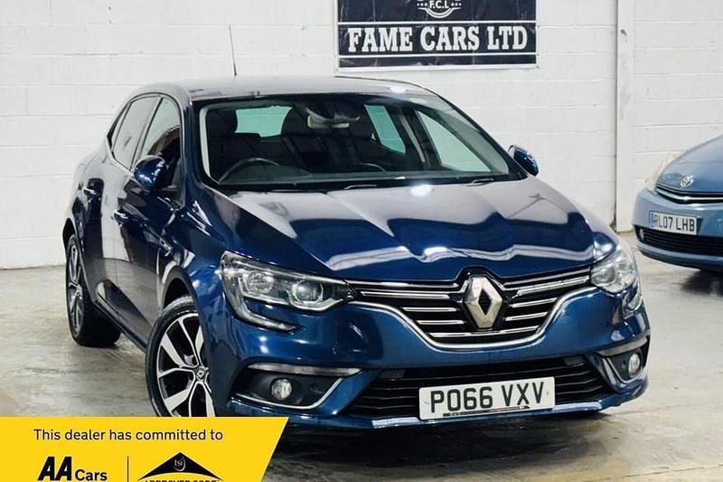 Used Renault Mégane III Dynamique 110 HP (80 kW) 2016 Hatchback
