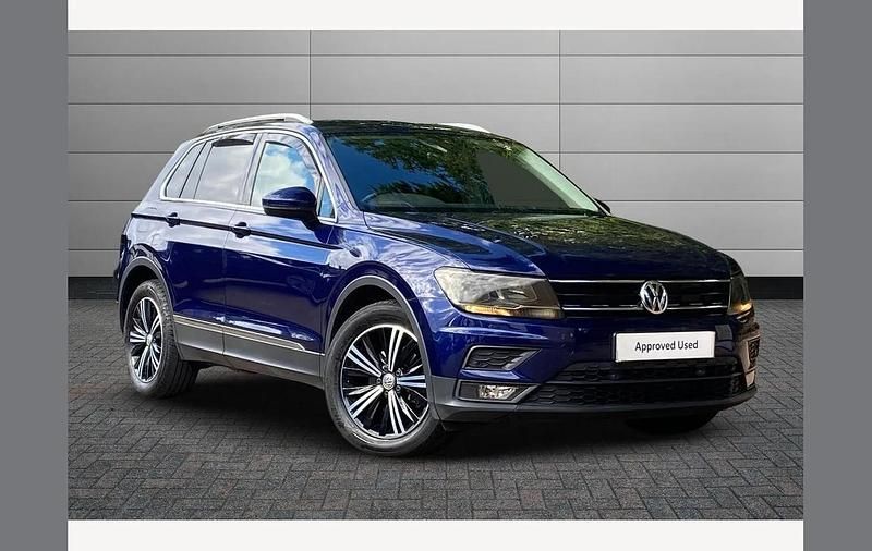 Blue Used 2018 VW Tiguan SE SUV | £16,895 (Fair price) - Image 1/3