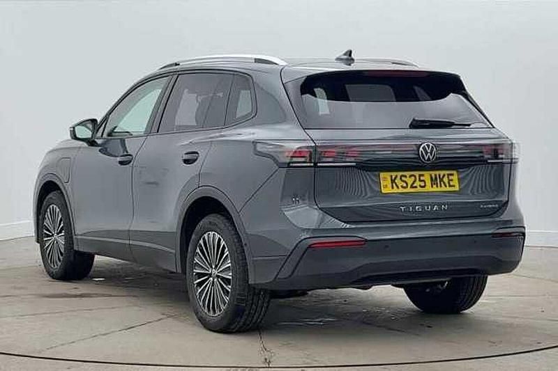 Used VW Tiguan Match 204 HP (150 kW) 2025 Grey SUV