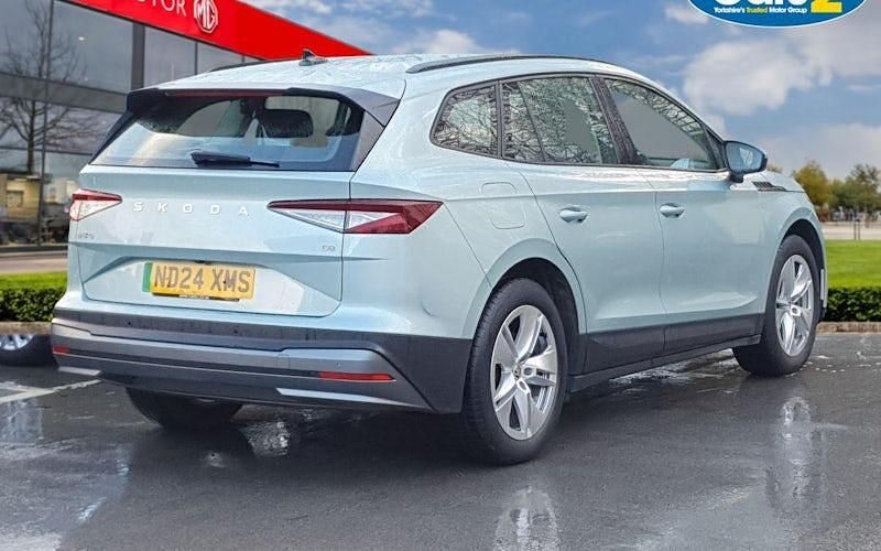 Used Skoda Enyaq iV 131 kW (179 HP) 2024 Blue SUV