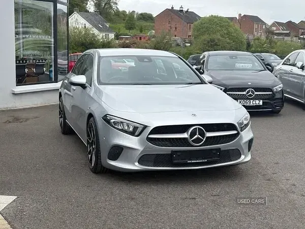 Used Mercedes A180 Executive 116 HP (85 kW) 2019 Silver Hatchback