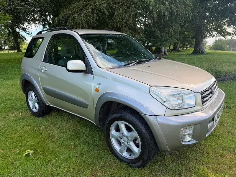 Used Toyota RAV4 2003 Beige SUV