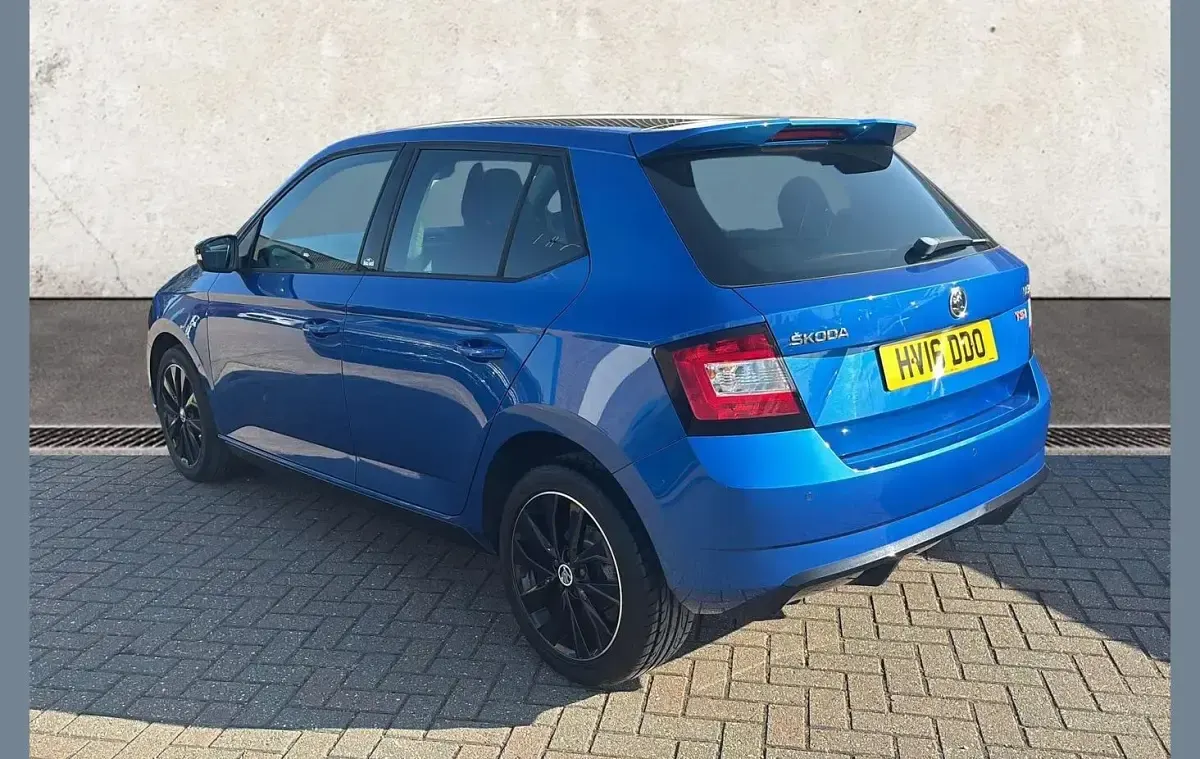 Used Skoda Fabia Monte Carlo 88 HP (64 kW) 2016 Blue Hatchback