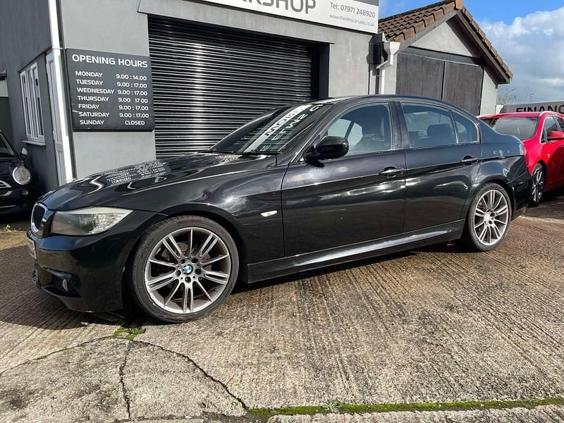 Black Used 2009 BMW 318 M Sport Sedan | £4,495 (Fair price) - Image 1/4