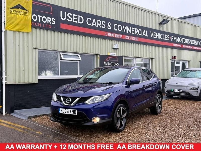 Blue Used 2015 Nissan Qashqai N-TEC SUV | £7,600 (Fair price) - Image 1/2