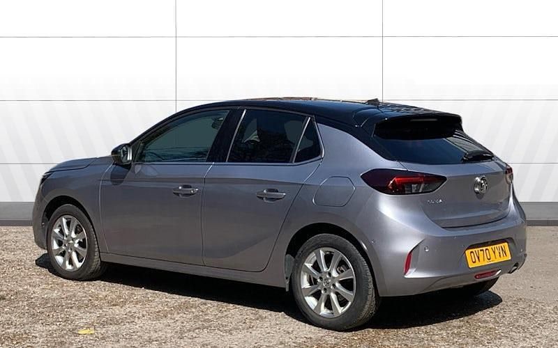 Usado Vauxhall Corsa Elite 101 HP (74 kW) 2020 Cinzento Citadino