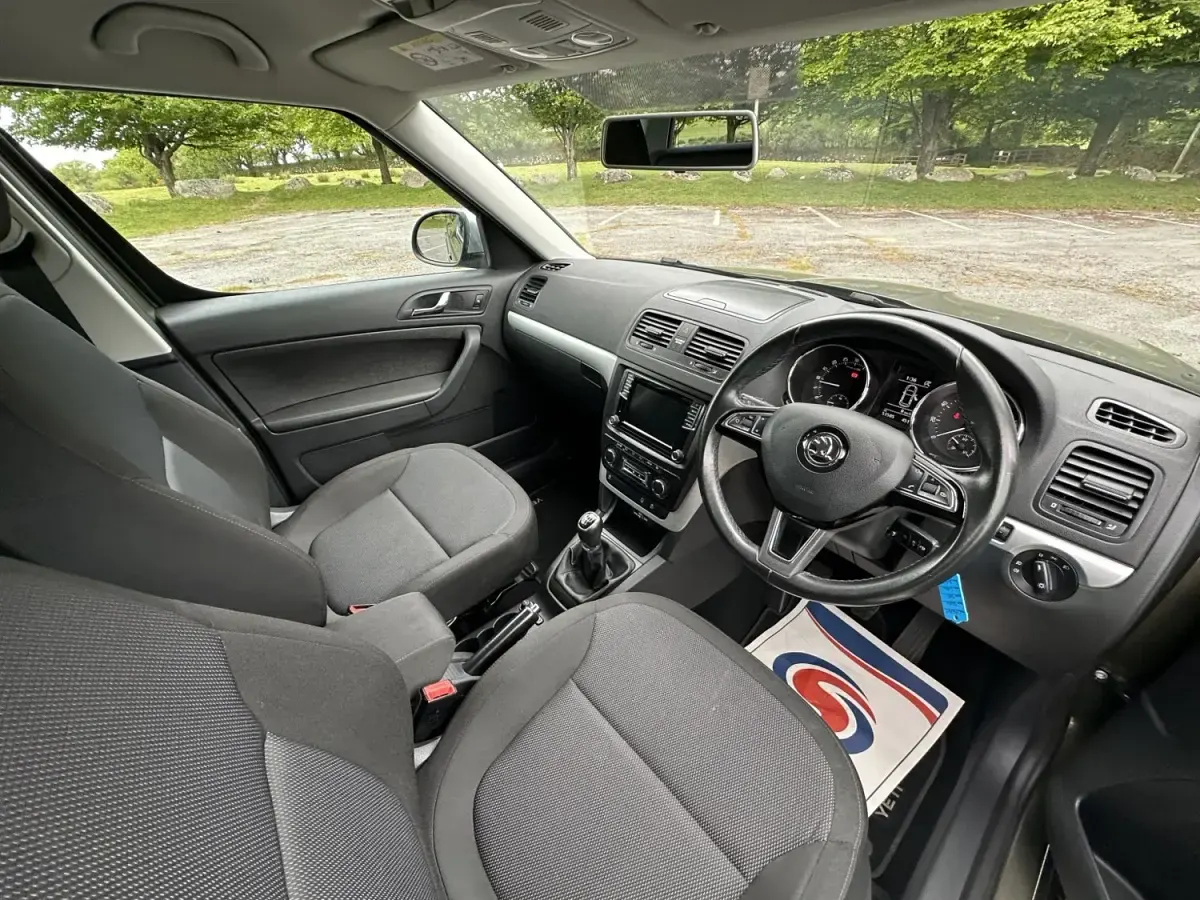 Używany Skoda Yeti SE 110 KM (80 kW) 2016 Zielony SUV