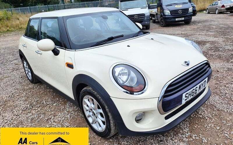 Used 2018 Mini Cooper Hatch Hatchback | £6,480 (Super price) - Image 1/2