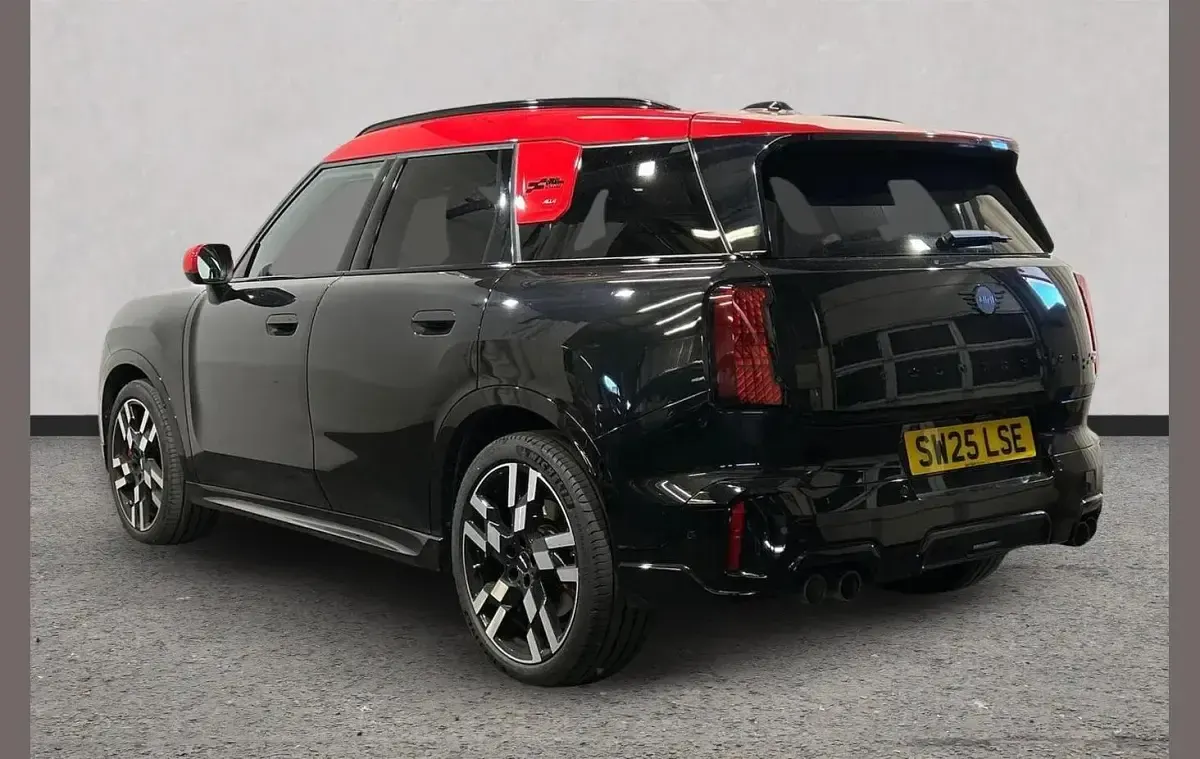 Used Mini John Cooper Works Countryman 296 HP (217 kW) 2025 Black SUV