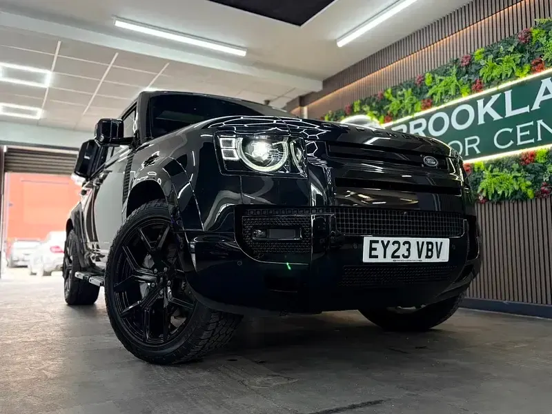 Used Land Rover Defender HSE Dynamic 2023 Black SUV