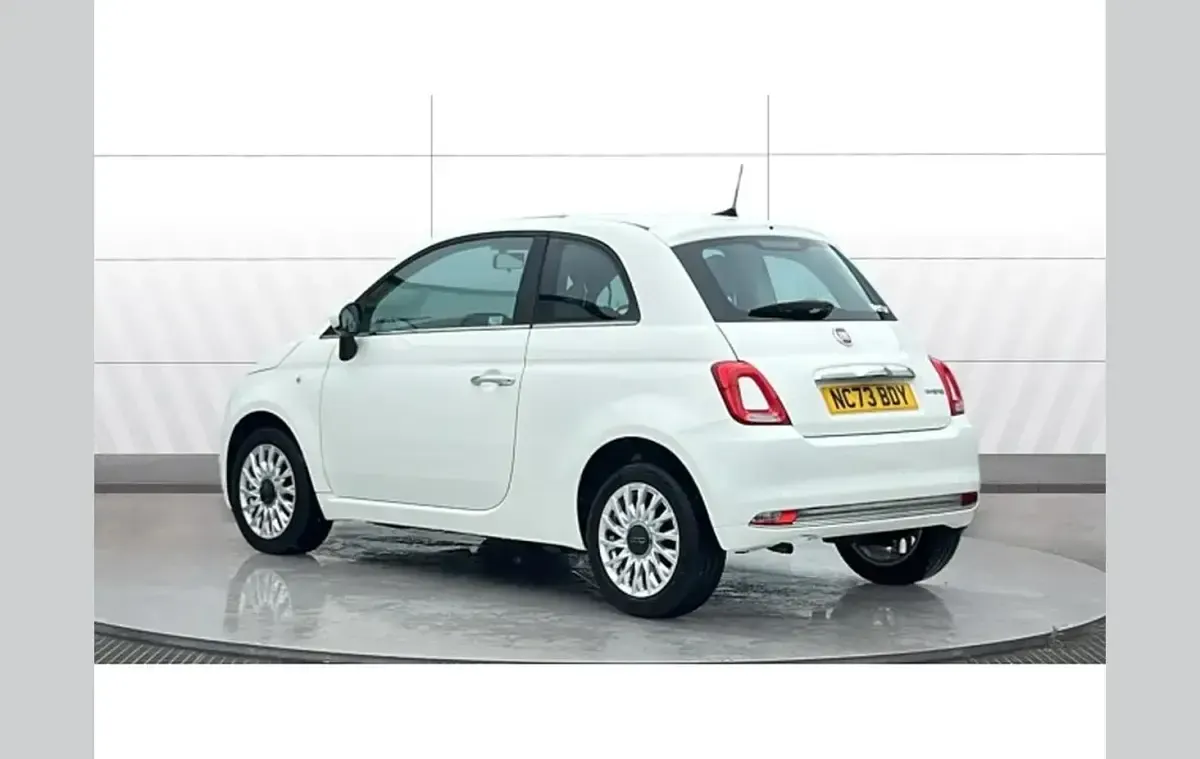 Used Fiat 500 70 HP (51 kW) 2023 White Hatchback