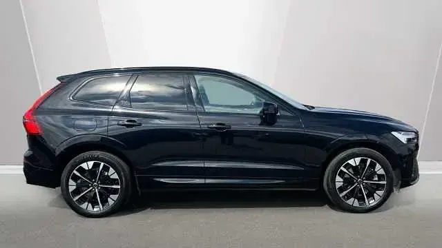 Used Volvo XC60 Plus 247 HP (181 kW) 2026 SUV