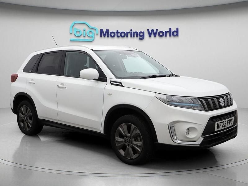 White Used 2022 Suzuki Vitara SZ-T Hatchback | £16,300 (Good price) - Image 1/4