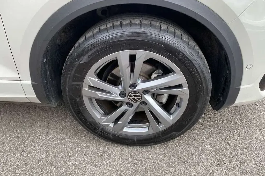 Used VW T-Roc R-line 150 HP (110 kW) 2025 Grey SUV