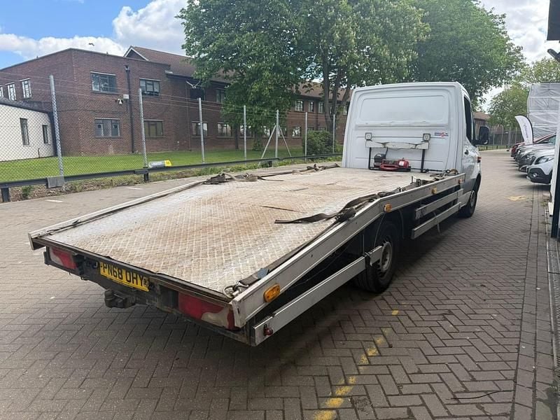 Usado Mercedes Sprinter 143 HP (105 kW) 2018 Branco Van