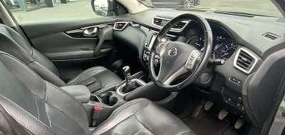 Used Nissan Qashqai Tekna 110 HP (80 kW) 2016 Gunmetal grey SUV