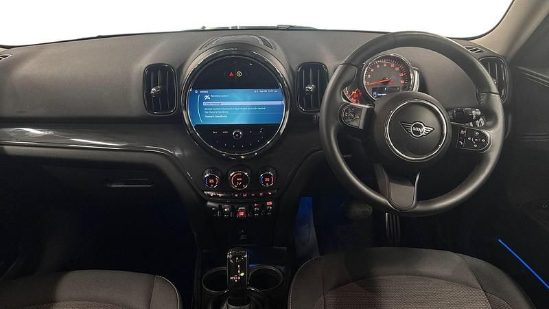 Used Mini Cooper Countryman Classic 134 HP (98 kW) 2022 Green SUV