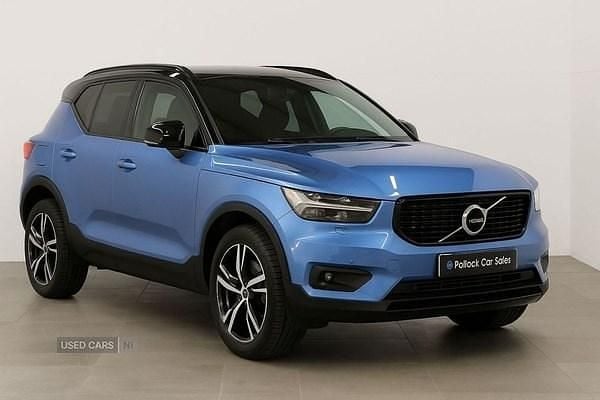 Blue Used 2019 Volvo XC40 R-Design SUV | £22,995 (Fair price) - Image 1/2