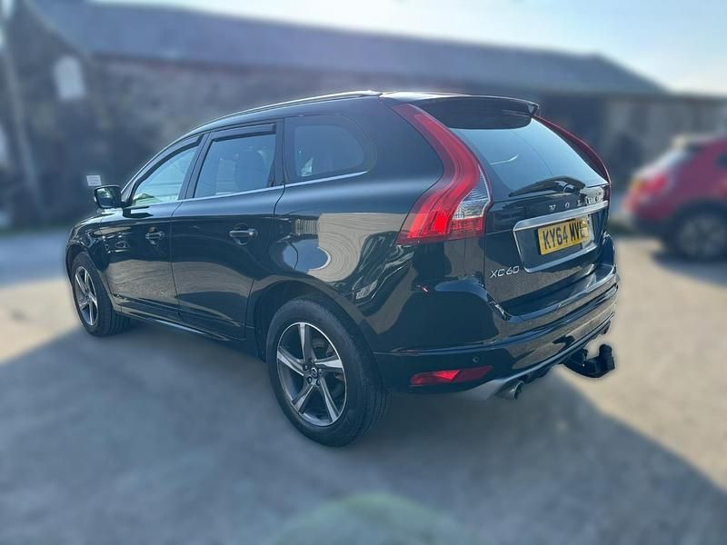 Used Volvo XC60 R-Design 215 HP (158 kW) 2014 Black SUV