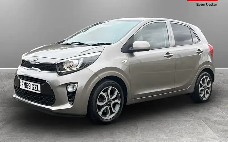 Used Kia Picanto 67 HP (49 kW) 2019 Silver Hatchback