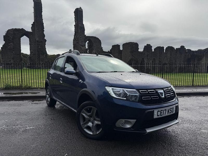 Blue Used 2017 Dacia Sandero Ambiance Hatchback | £4,699 (Good price) - Image 1/4