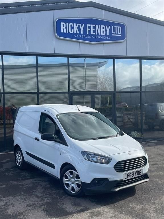 Used Ford Transit Trend 2019 White Van
