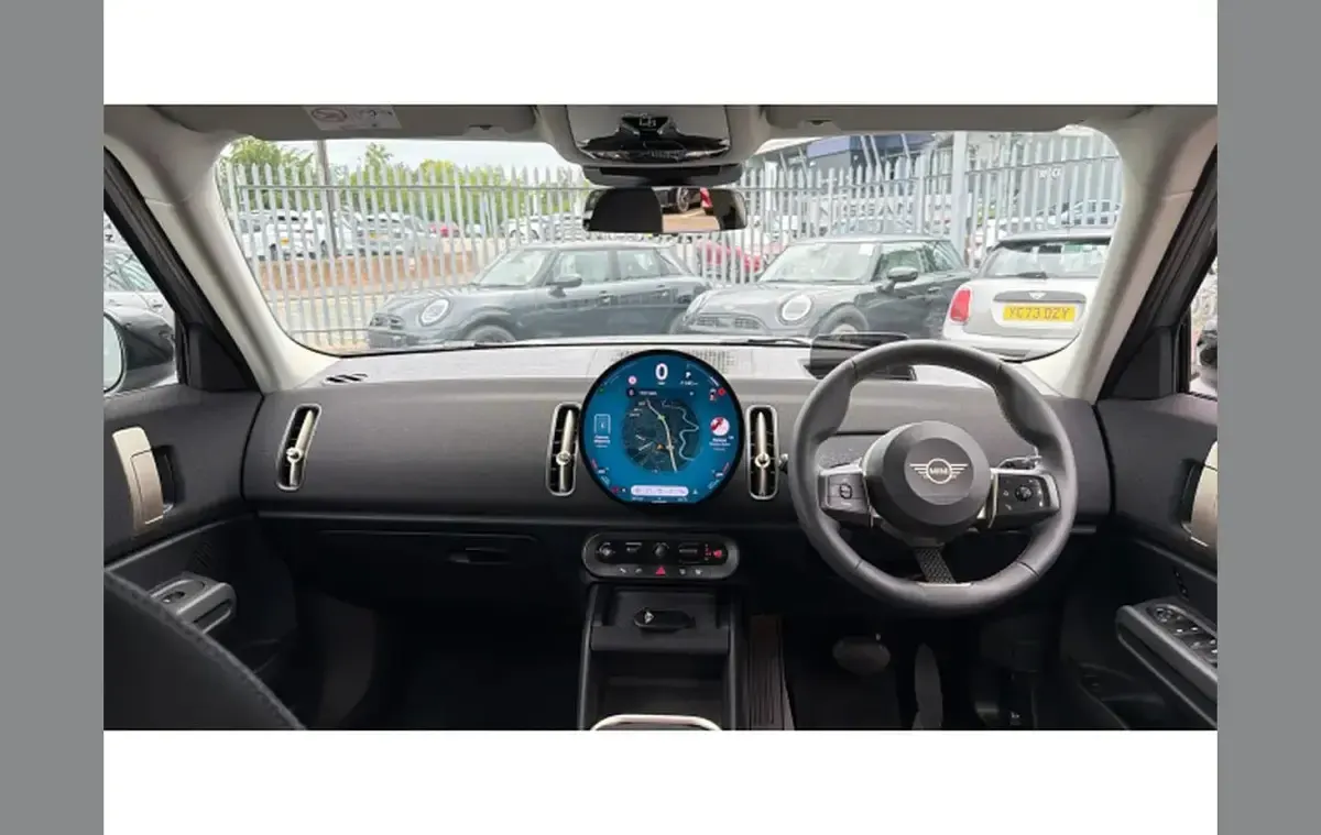 Used Mini Countryman Classic 168 HP (123 kW) 2026 Silver SUV