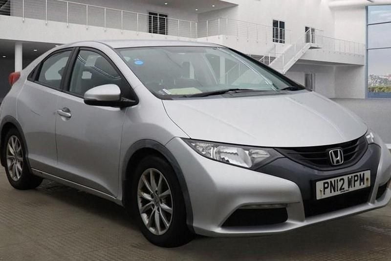 Used Honda Civic SE 2012 Silver Hatchback