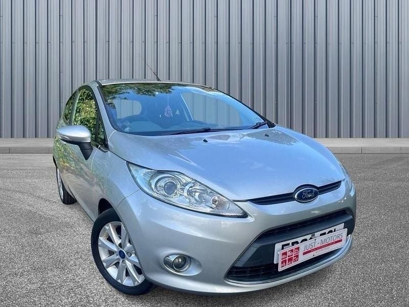 Silver Used 2011 Ford Fiesta Zetec Hatchback | £2,299 (Super price) - Image 1/4