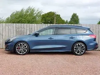 Usado Ford Focus ST-Line X 150 HP (110 kW) 2018 Azul Carrinha