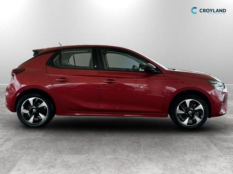 Used Vauxhall Corsa-e 100 kW (136 HP) 2022 Red Hatchback