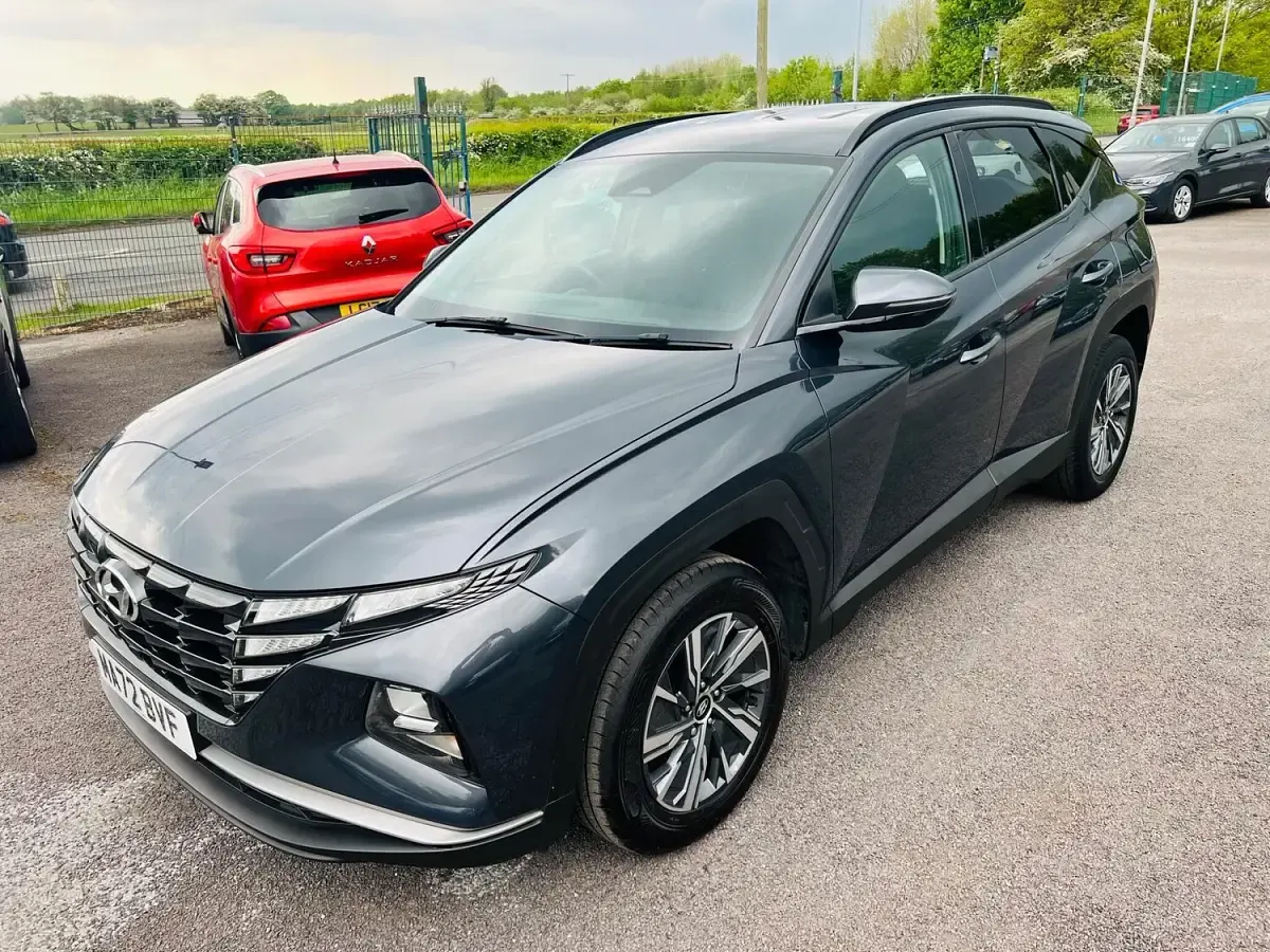Used Hyundai Tucson SE 150 HP (110 kW) 2022 Grey SUV