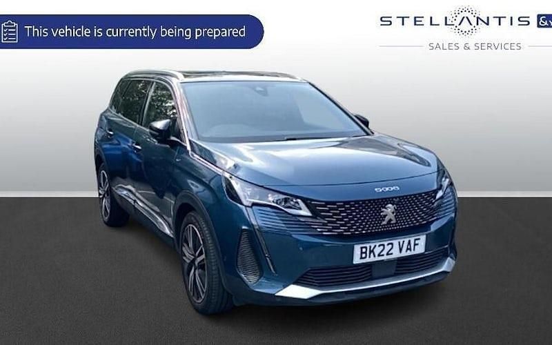 Used 2022 Peugeot 5008 Premium MPV | £23,078 (A bit pricey) - Image 1/1