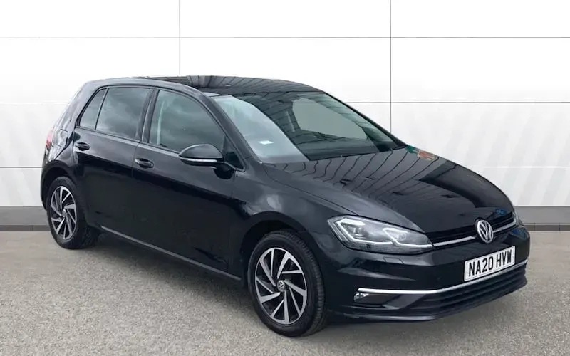 Used VW Golf VII Edition 150 HP (110 kW) 2020 Hatchback