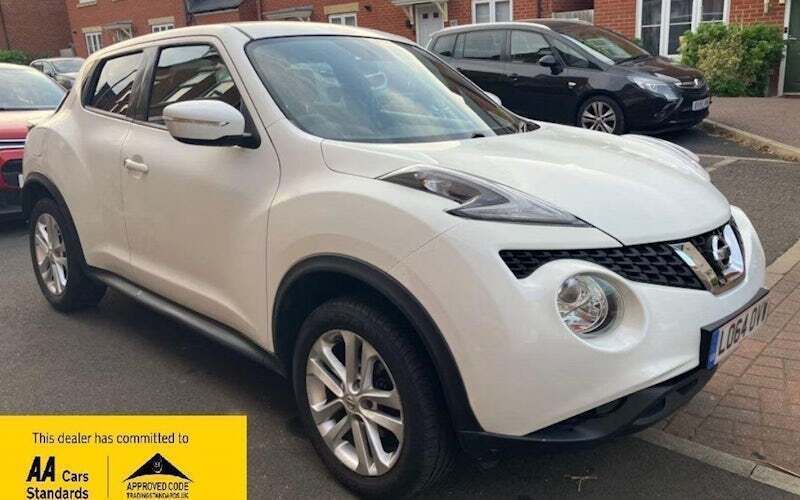 White Used 2015 Nissan Juke Acenta Premium SUV | £7,480 (Fair price) - Image 1/4