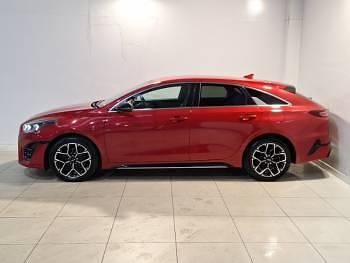 Used Kia ProCeed GT-Line 157 HP (115 kW) 2024 Red Estate