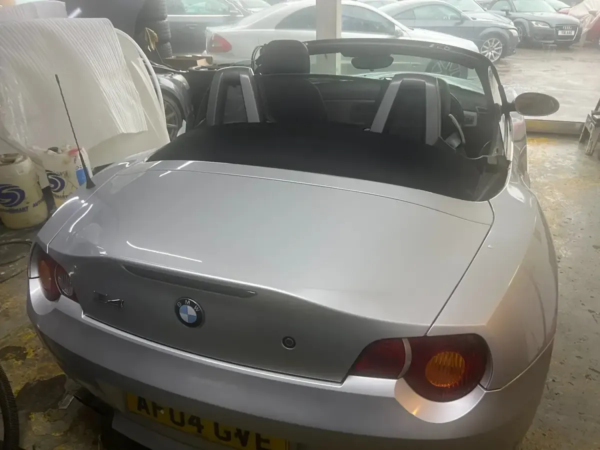 Used BMW Z4 M Sport 231 HP (169 kW) 2004 Silver Cabriolet