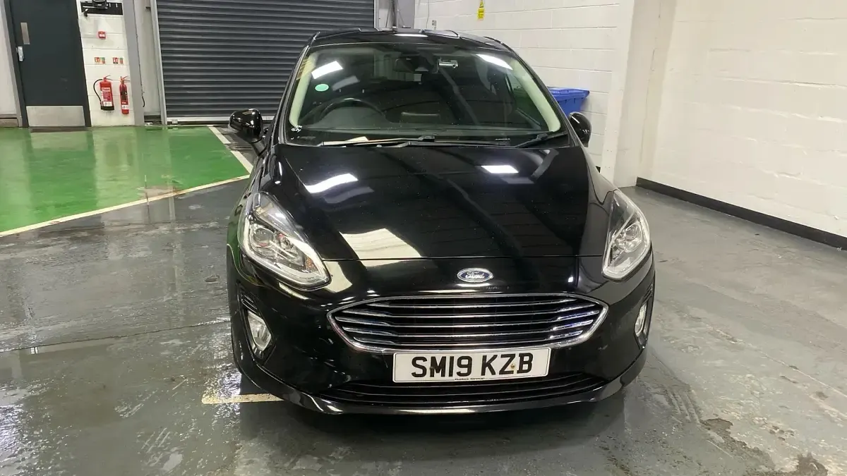Used Ford Fiesta Titanium 100 HP (73 kW) 2019 Black Hatchback