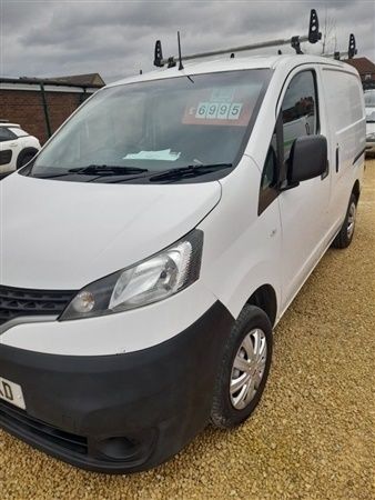White Used 2017 Nissan NV200 Acenta Van | £6,995 (Fair price) - Image 1/1
