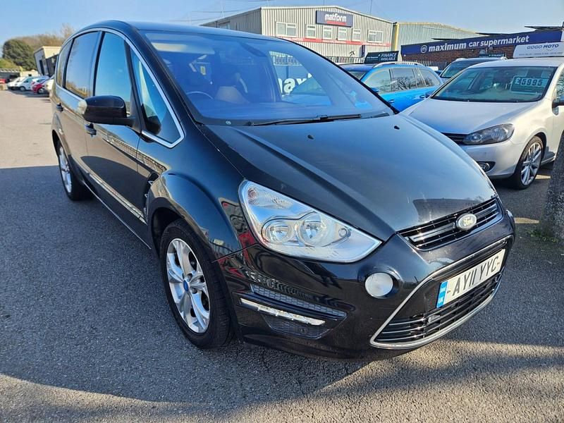 Used Ford S-MAX Titanium 140 HP (102 kW) 2011 Black MPV