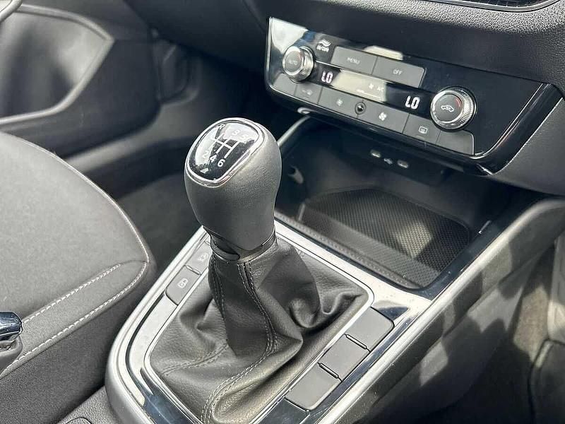 Used Skoda Fabia SE L 85 HP (62 kW) 2025 Race blue metallic Hatchback